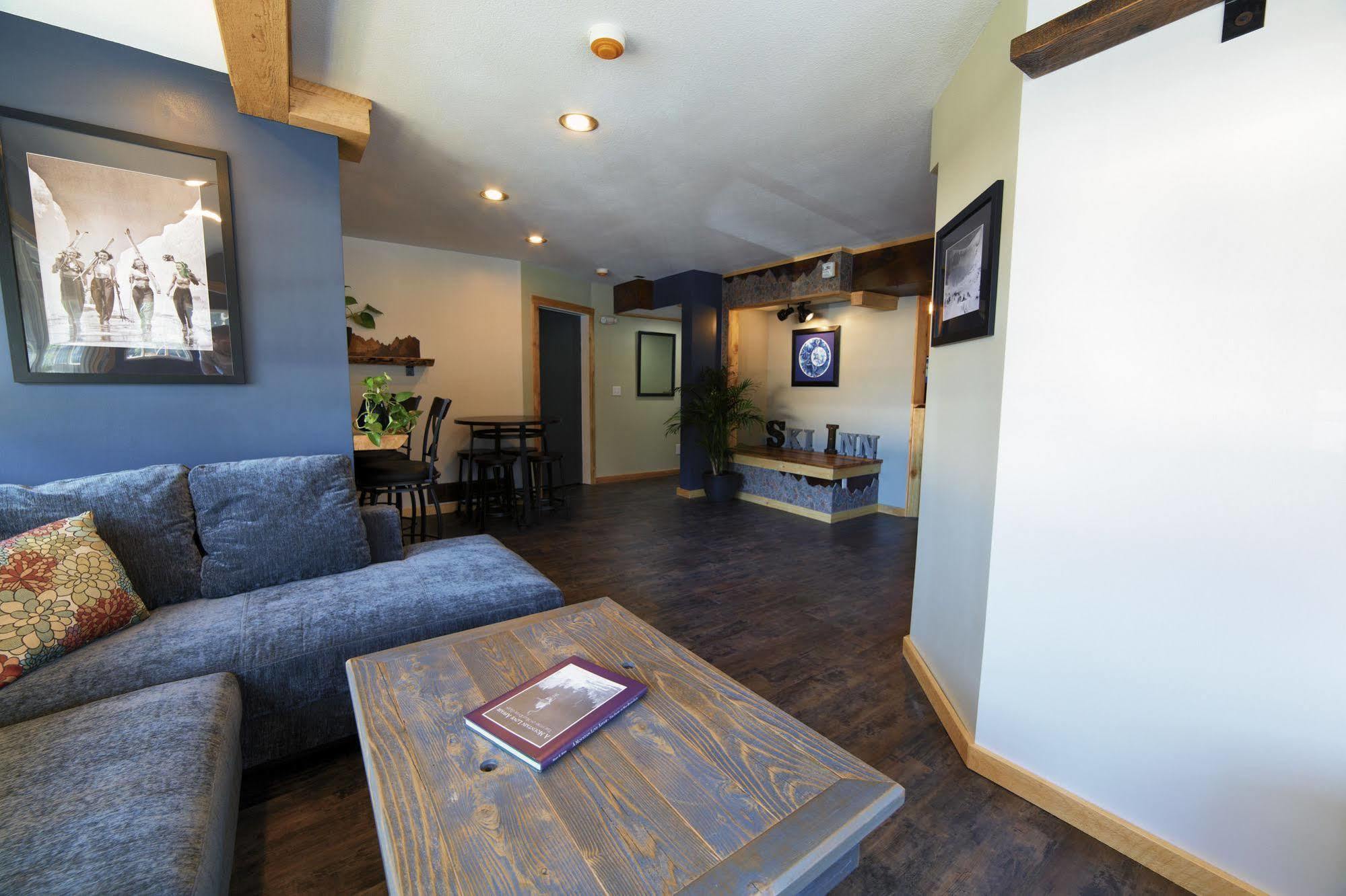 Ski Inn Girdwood Extérieur photo