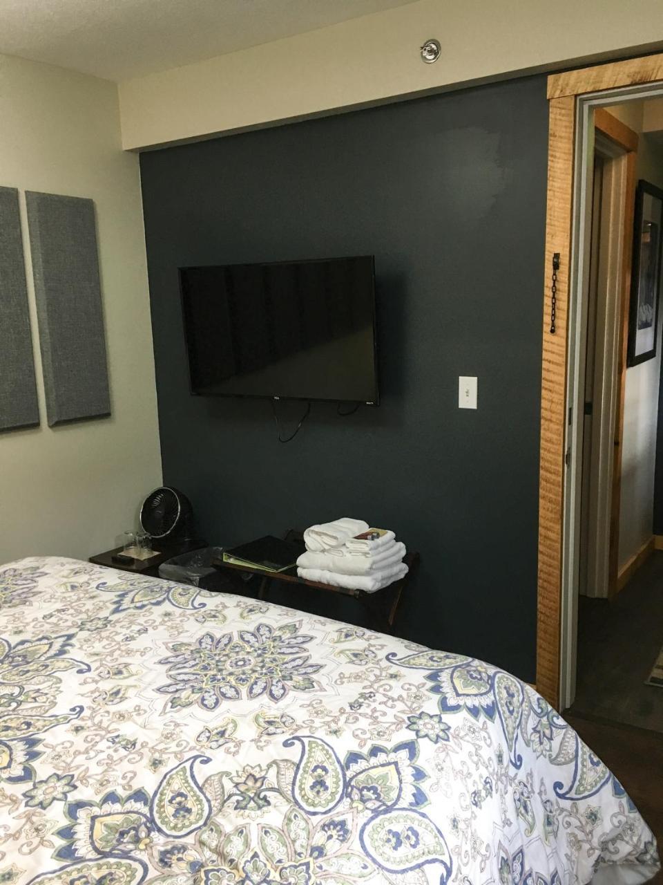Ski Inn Girdwood Extérieur photo