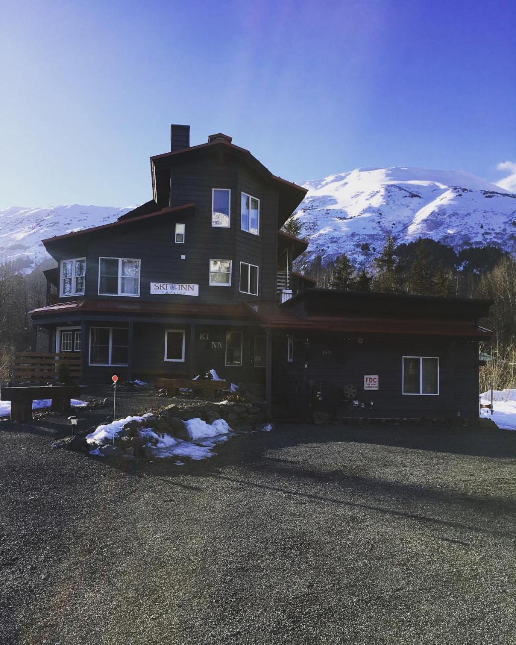 Ski Inn Girdwood Extérieur photo